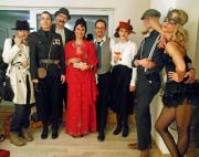 Nachts im Salon Rouge 2 (Paula, unbekannter Mann, Hans, Eva, Max, Sophie, Alfred und Katharina)