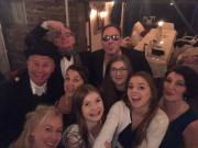 willenloses Durcheinander....
im Hintergrund unsere Tafel