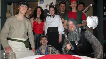 oben, von links:
Emma, Walburga, Klara, Marie, Benedikt, Bartholom�us, Iramus
unten, von links: 
Jakob, Ulrich