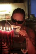 Jesse Hooker liest seine Hinweise f�r die n�chste Runde sorgf�ltig.