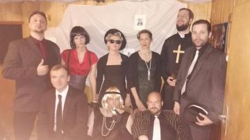 La Familia, 

noch in trauter Eintracht. Der Abend sollte dies noch ndern. 