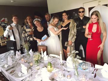 Es ist ein wunderschner Tag in einer kleinen Stadt, irgendwo in der Nhe von Bremen.