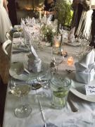 Der Festsaal erstrahlt in all seiner Pracht. 