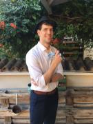 Den Schuldigen zu finden, das war die Aufgabe von Kommissar Karl Fischer! Wie hat er sich bei seinem ersten Fall angestellt?