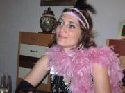 Helena luscht hingebungsvoll...