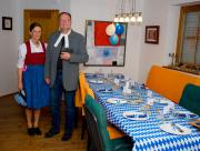 Die Dorfpolizistin und der Pastor. K�nnen sie zur Aufkl�rung des Falls beitragen?