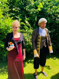 Der Gouverneur mit seiner Tochter