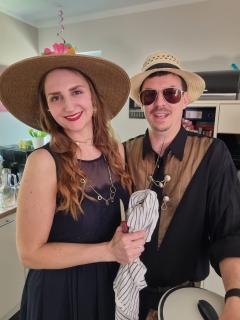 Se�ora y Se�or Mentirosa