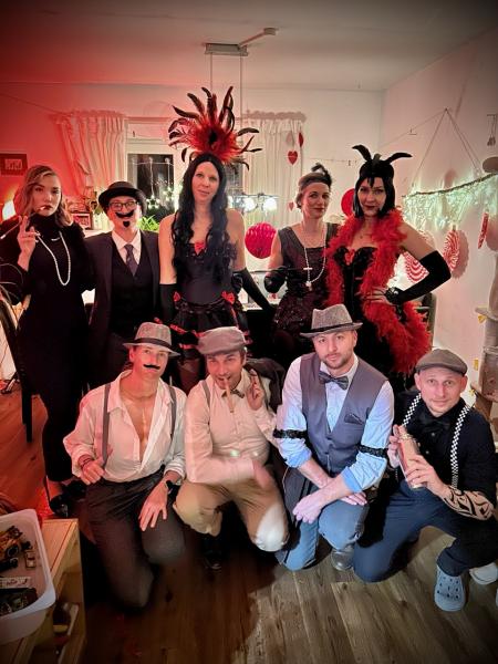 Alle Herrschaften aus dem Salon Rouge 