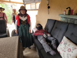 Der Tote Michl mit seiner Mutter