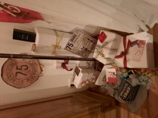 Geburtstagsgeschenke, die noch nicht einmal ausgepackt werden konnten