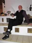 Alfred S�nger
R�stiger Rentner und angesehener Unternehmer.