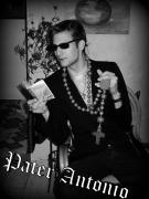 ... sogar der Pater und viele mehr!