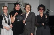 Gruppenbild mit Damen:
Maria Caliente,Donatella Caliente, Lucia Cortini und Monica Milano