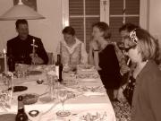 Der Anfang, bei Tisch