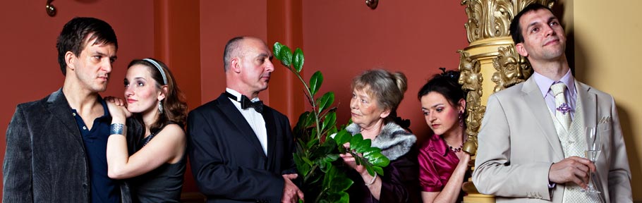 KRIMI total DINNER - Erst die Leiche, dann der Mord - Szenenfoto