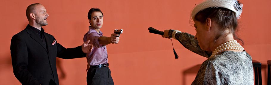 KRIMI total DINNER - Ein Gangster kommt selten allein - Szenenfoto