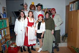 Gruppenbild im Märchenwald